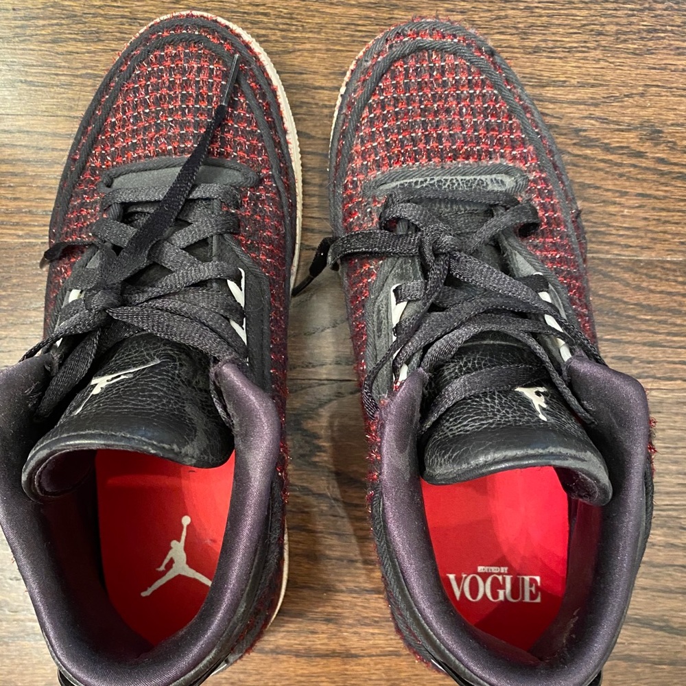AWOK special edition Jordan's, vogue
